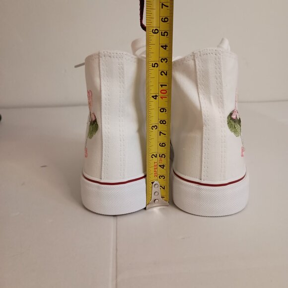 White Embroidered Floral High Top Sneakers Women’s Size 7.5 NWOT - Picture 9 of 13